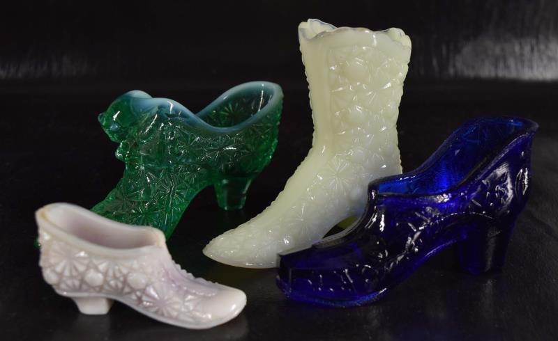 Four Uranium Glass Shoes And Boot (1 of 13)