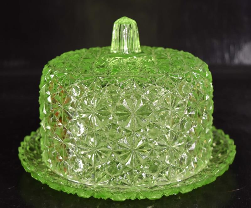 Fenton Daisy And Button Uranium Glass Butter Dish (1 of 5)