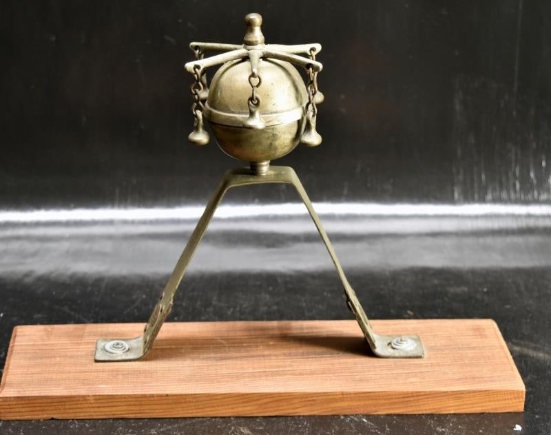 Antique Horse Harness Carriage Sleigh Bells (1 of 2)