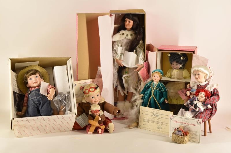 Six Porcelain Dolls Danbury Mint And Paradise Gall (1 of 5)