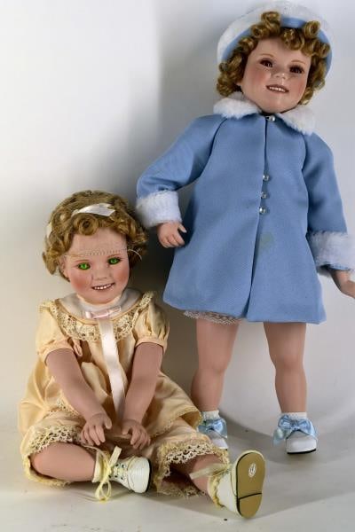 Two Danbury Mint Shirley Temple Dolls (1 of 4)