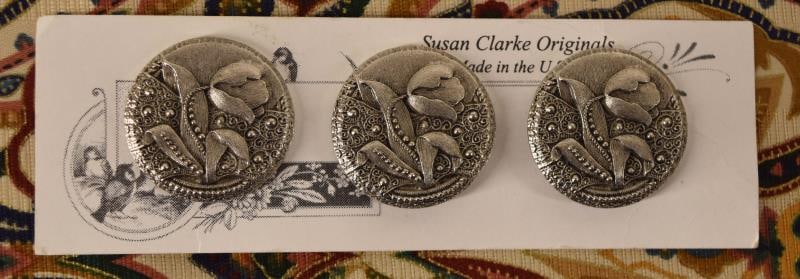 Three Susan Clark Original Pewter Picture Buttons (1 of 3)