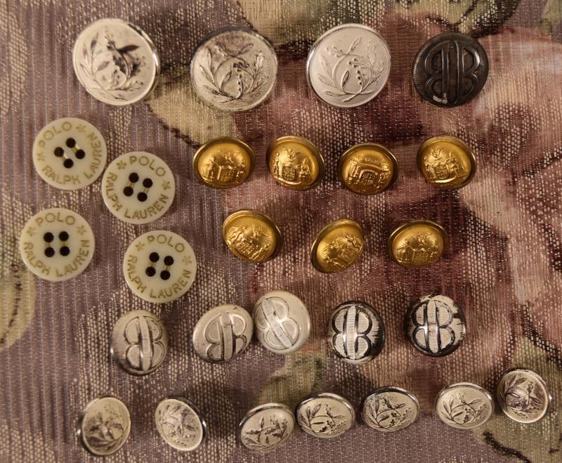 Designer Buttons Ralph Lauren & Bill Blass (1 of 4)