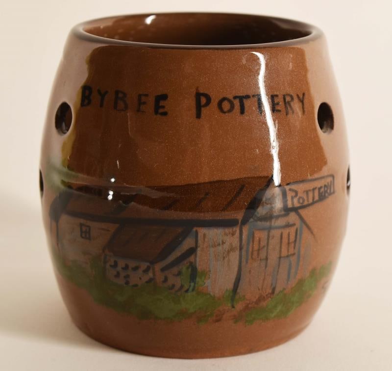 1997 Limited Edition Bybee Pottery Vase (1 of 4)