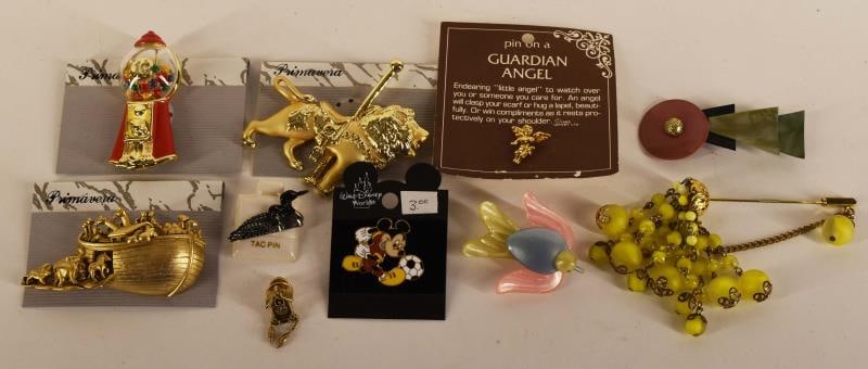 Contemporary Costume Jewelry (1 of 3)