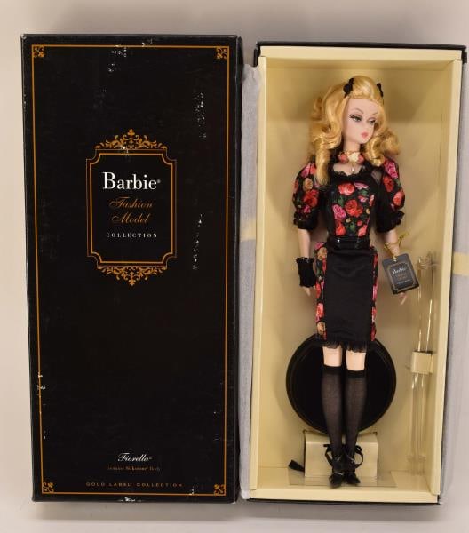 Barbie Fashion Model Collection Fiorella Doll (1 of 3)