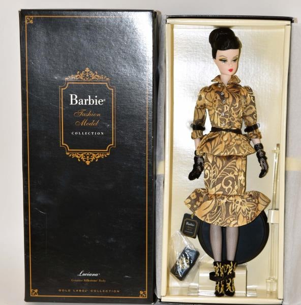 2014 Barbie Luciana Fashion Model Doll: Featuring The 2014 Barbie Luciana Fashion Model Doll, With A Silkstone Body, Gold Label Collection, In Original Box With Tags.
