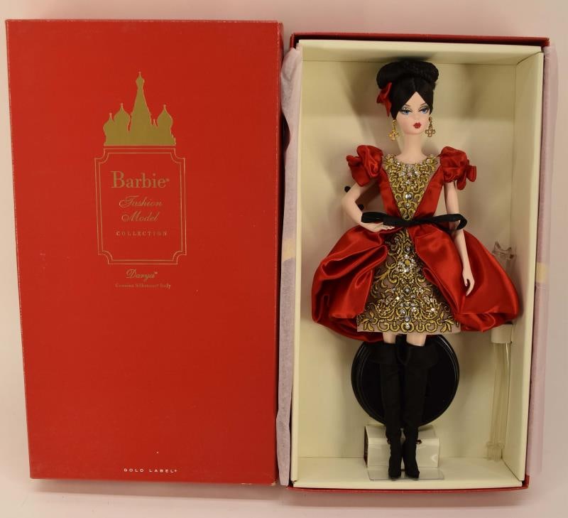 Barbie Fashion Model Darya Doll (1 of 3)