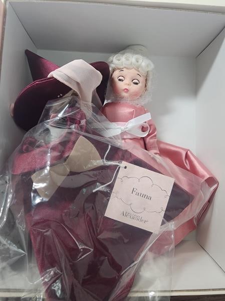 Madame Alexander Fauna Witch Doll (1 of 9)