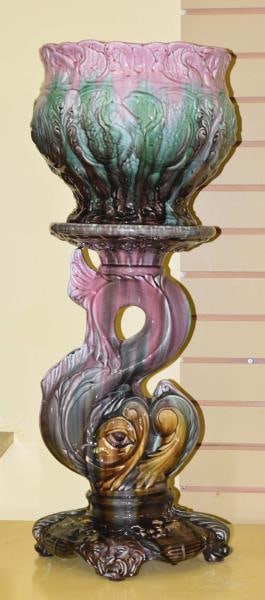 Weller Majolica Pottery Jardiniere & Pedestal Set (1 of 15)