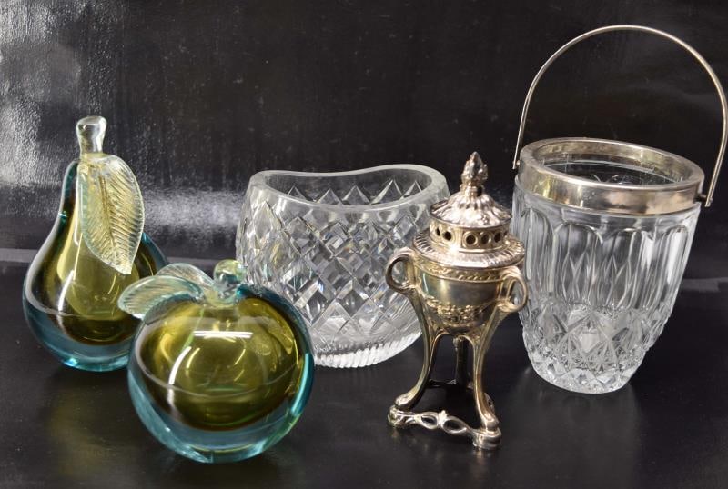 Murano, Waterford & Pressed Glass (1 of 6)