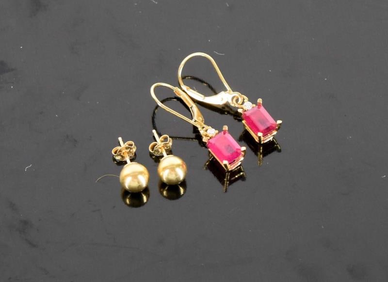 14k Yellow Gold Ball Earrings (1 of 3)