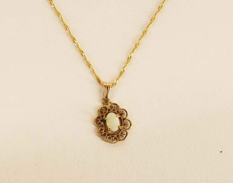 14k Yellow Gold & Opal Necklace (1 of 4)