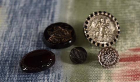 Assorted Glass Picture And Paperweight Buttons