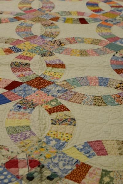 1936 Double Wedding Ring Quilt (1 of 4)