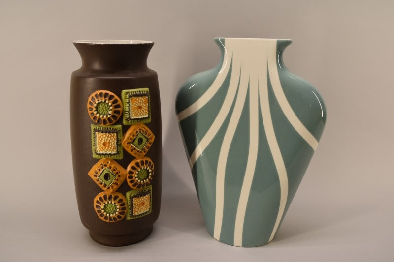 Mid-century Brentleigh Ware Ceramic Vase (1 of 5)