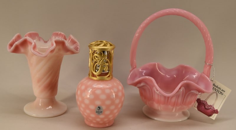 Three Fenton Pink Rosaline Decorative Items (1 of 4)