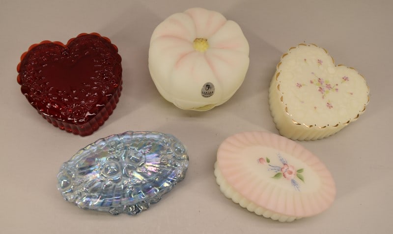 Fenton Trinket Dresser Boxes: Featuring Five Fenton Marked Trinket Or Dresser Boxes In Various Colors And Shapes. All In Good Condition, Measuring 1" Tall And 3" To 4" Across, Several Hand Painted And Signed By Artist.