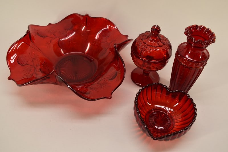 Fenton Red Glass Table Articles (1 of 6)