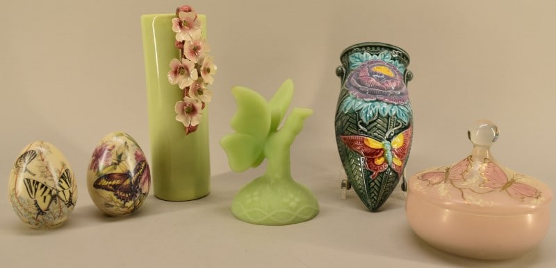 Collection Of Decorative Items (1 of 7)