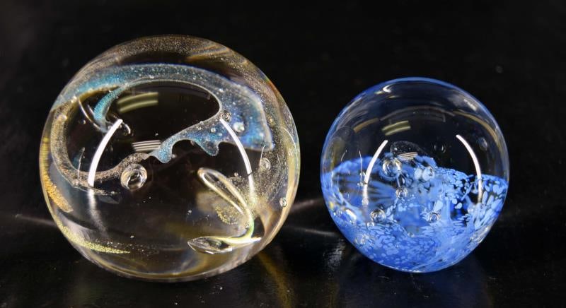 Larkfield Glass & Sweden Paperweight (1 of 4)