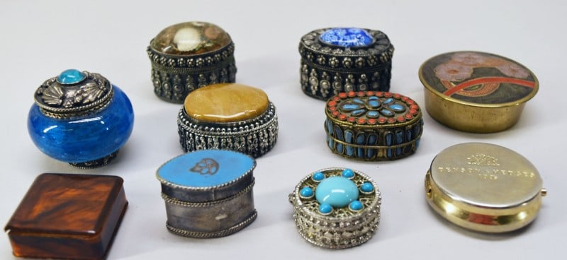 Ten Vintage And Contemporary Pill Boxes: Featuring Ten Different Vintage And Contemporary Pill Boxes With Glass And Stone Decorations. Several Have A Distinctive Metal Work Of Nepal, One With The Original Origin Paper. The Others Include Bra