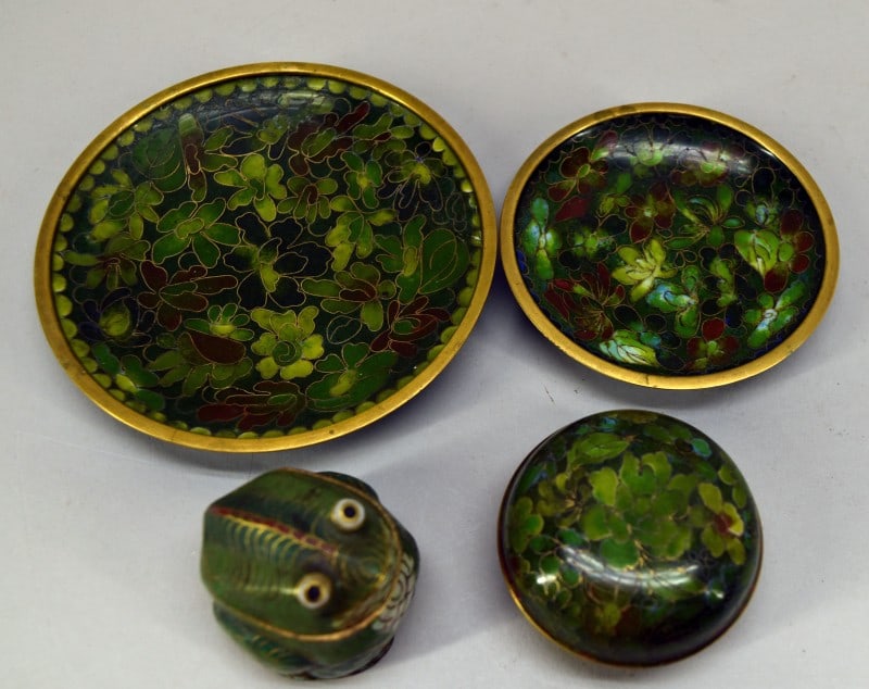 Green Cloisonne Frog Trinket Box & Bowls (1 of 6)