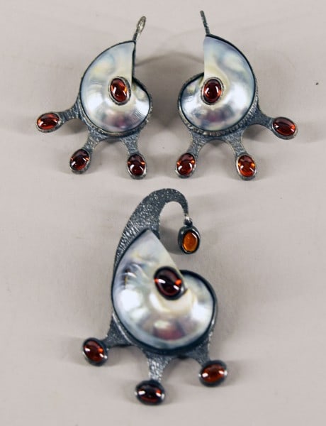 Nautilus Shell Surrealist Design Pin & Earring Set (1 of 9)