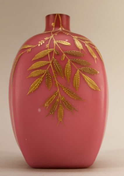 Webb & Sons Peachblow Uranium Cased Vase: Featuring A Thomas Webb & Sons Peachblow Cased Vase Decorated With Gold Gilt Leaves. Measuring 6" Tall And 3 1/2" Across The Square Body Tapering To A Small 1" Top. In Good Condition, No Nicks, Chips