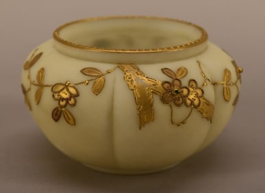 Mt. Washington Smith Brothers Dresser Bowl