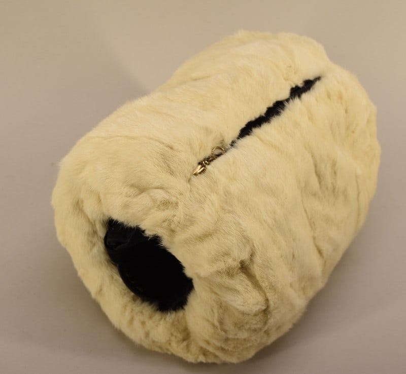 White Rabbit Fur Muff Vintage Fur Rabbit (1 of 4)