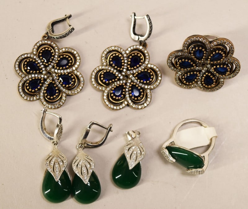 Elegant Sterling Silver & Jade Green Jewelry Set (1 of 4)