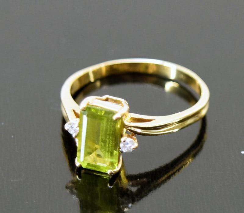 14k Yellow Gold Diamond & Peridot Ring (1 of 3)