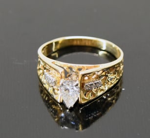 14k Yellow Gold And Diamond Ring
