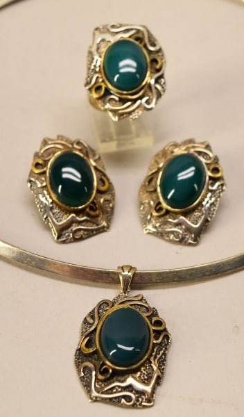Sterling Silver & Jadeite Free Form Jewelry Suite (1 of 3)