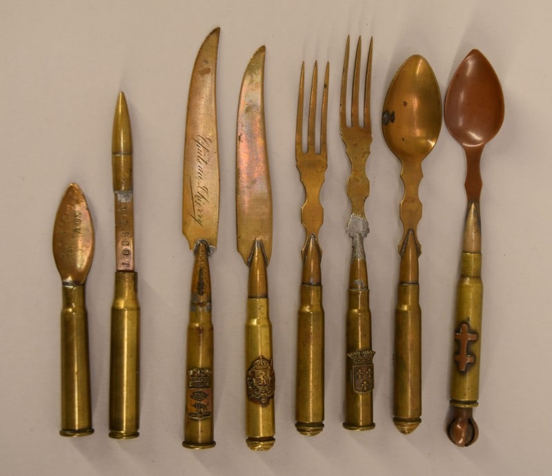 W W I Trench Art Cutlery Sets Lebel Bullet Casings (1 of 3)