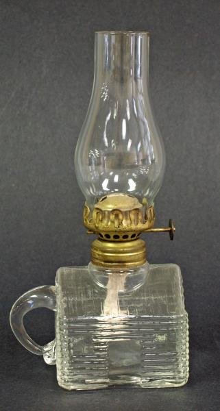 Finger Oil Log Cabin lamp (1 of 1)