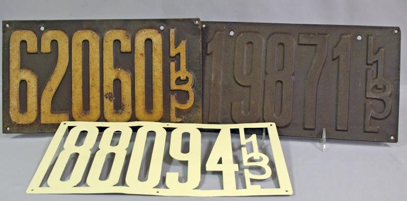 Three 1913 Illinois License Plates (1 of 1)