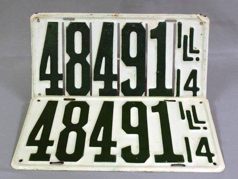 1914 Front and Back Illinois License Plates: Five digits