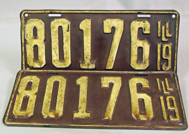 1919 Front and Back Illinois License Plates: Five digits