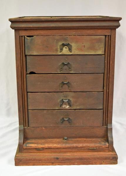 Clark's Spool Cabinet (1 of 3)