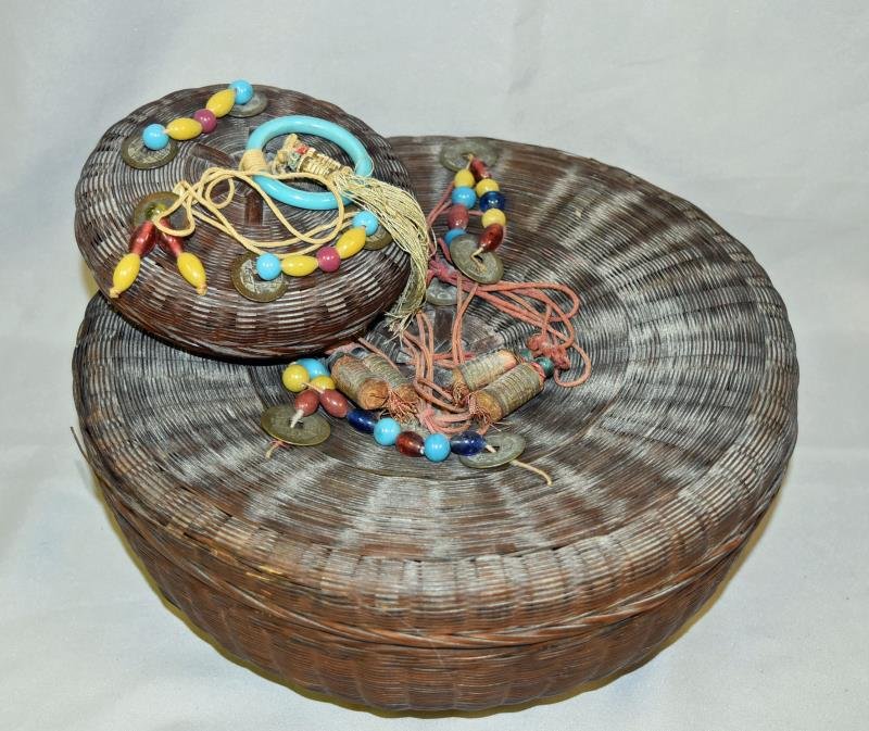 Vintage Wicker Sewing Baskets (1 of 1)