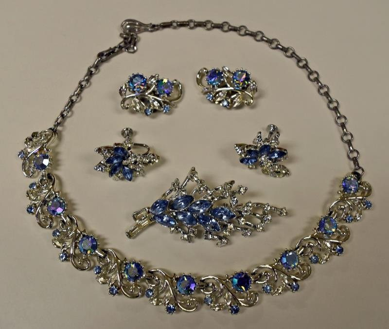 Vintage Coro Demi-Parure Rhinestone Set (1 of 3)