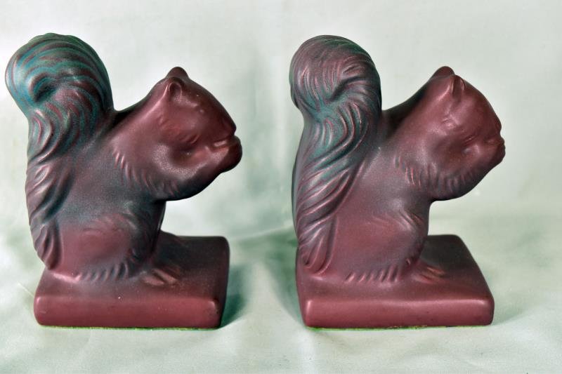 Van Briggle Squirrel Bookends (1 of 4)
