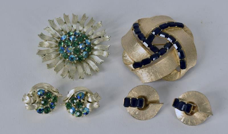 Vintage Lisner Demi-Parure Sets Consisting of two sets (1 of 1)