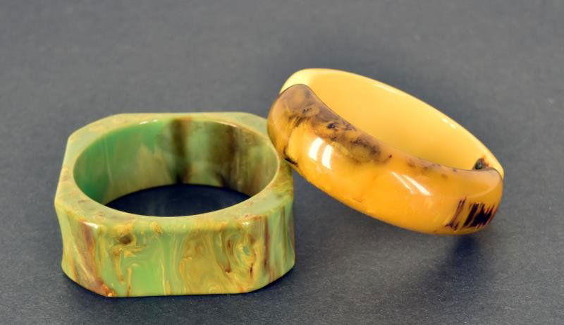 Vintage Bakelite Bracelets Consisting of a two tone (1 of 3)