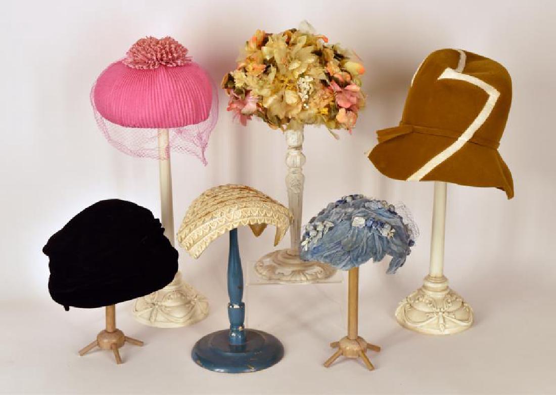 Collection Of Vintage Ladies Hats (1 of 1)
