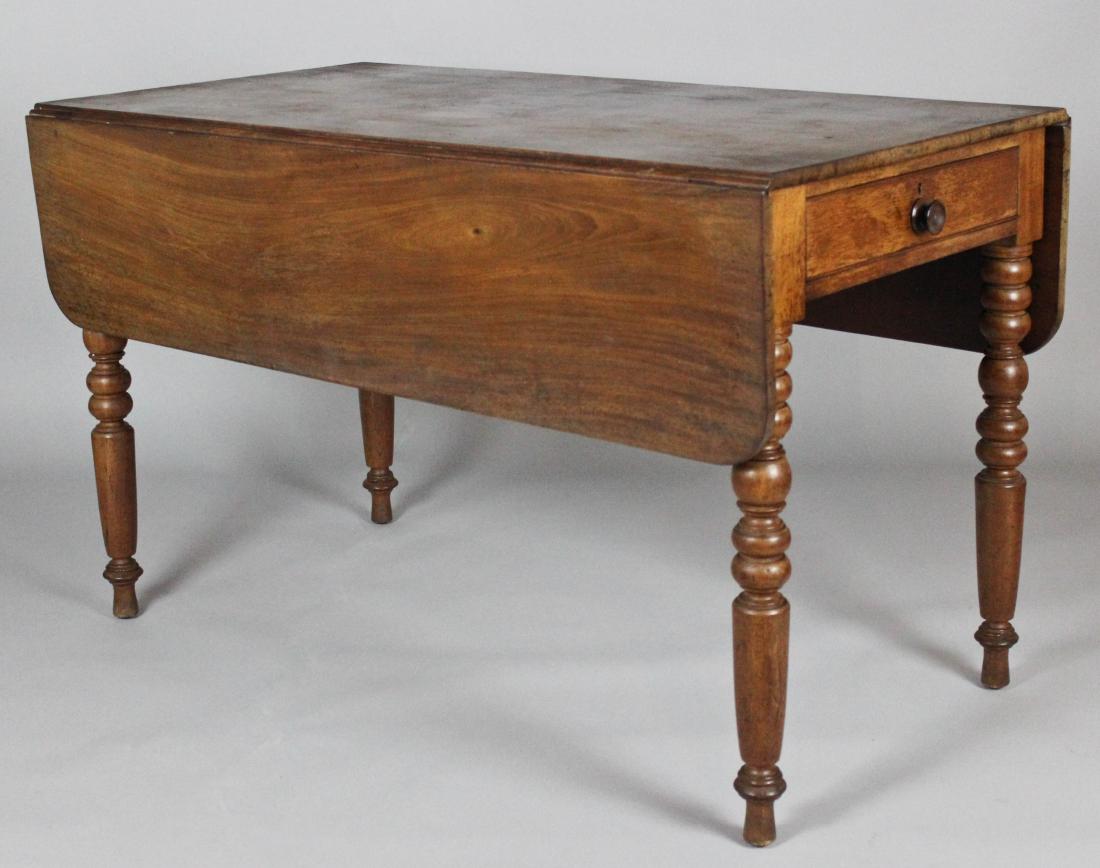 AMERICAN COUNTRY DROP LEAF TABLE (1 of 3)