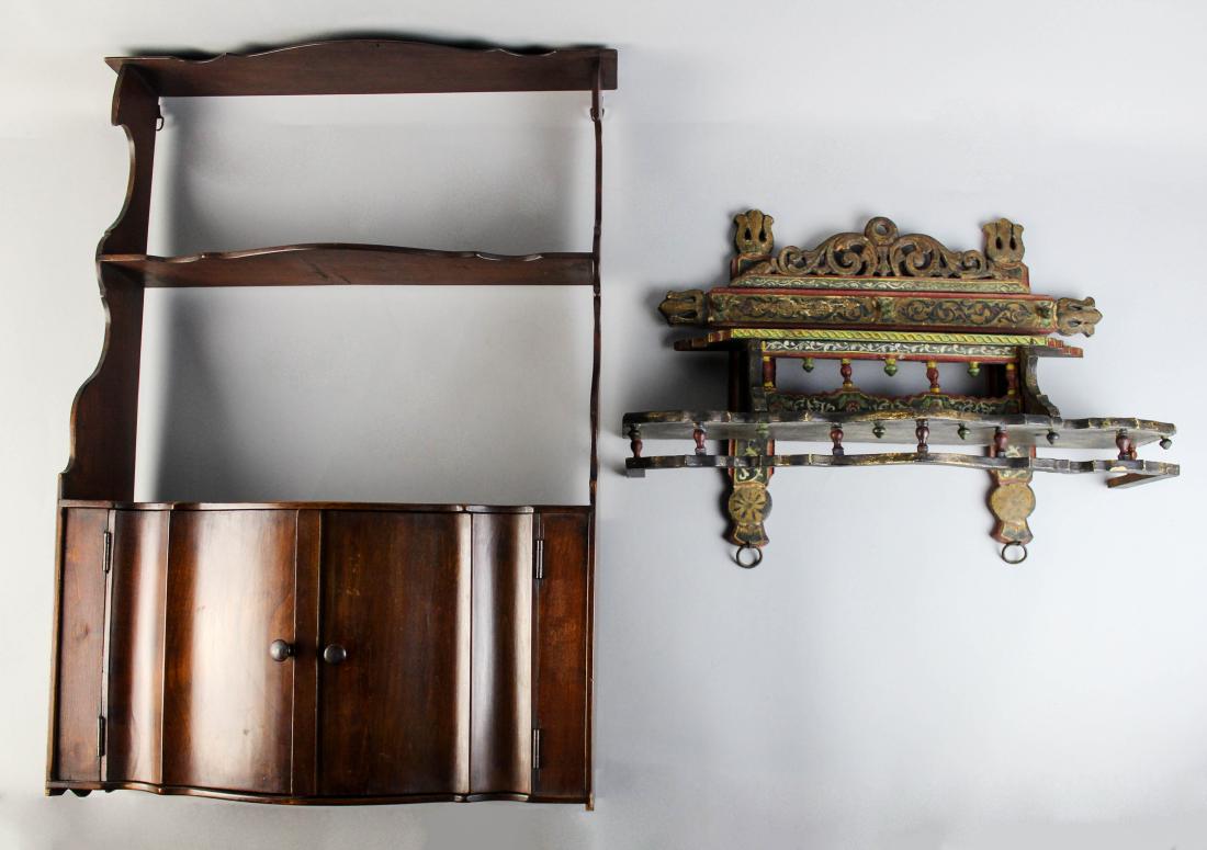 VICTORIAN STYLE MAHOGANY HANGING SHELF WITH A SMALL (1 of 3)