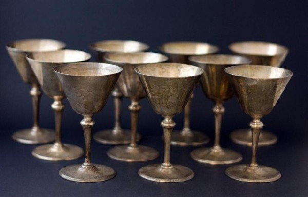10 TIFFANY & Co ART DECO MARTINI GLASSES: This 10 piece Martini Cup Set by Tiffany & Co., New York is fully hallmarked with the Tiffany maker's mark and pattern number 20037 and the date mark "m" for pieces made between 1907 and 1947. Height: